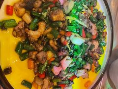 -临界音乐酒馆·小龙虾·江湖菜(华熙LIVE·鱼洞店)