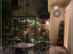 -花苑里咖啡(威远店)