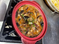 -魏铭鱼头捞饭(晋阳路店)