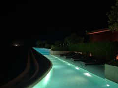 -瑰丽酒店·海吧·天际下午茶·现场DJ·天台酒吧