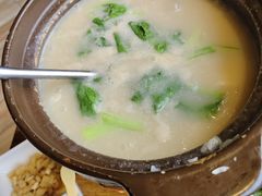 美极鸦片鱼粥-小城粥道·海胆鲜虾粥(解放广场店)