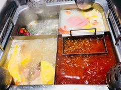 -海底捞火锅鲜切牛肉主题店(长寿路店)