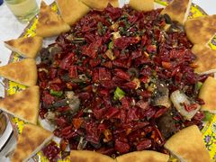 -乡土特色.冷锅鱼.牦牛肉汤锅