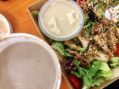 奶油蘑菇汤-HELLO 27 意面·沙拉·帕尼尼