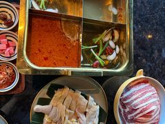-雾山韩式烤肉·海南糟粕&椰子鸡火锅·海景餐厅(三亚绿发山海天JW万豪酒店)
