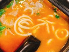 牛肉乌冬-华嫂冰室(湾仔店)
