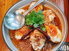 -Chom Cafe and Restaurant