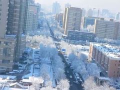 -西安大雁塔科技大学地铁站亚朵酒店