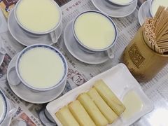 -周大娘牛乳(旧寨古村总店)