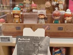 -泡泡玛特POPMART(杭州乐堤港店)