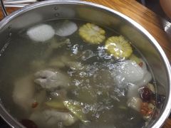 -阿汉名材老鸡汤饭店(金鸡岭店)
