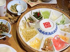 -怪噜范·老贵阳街头名小吃(鸿通城店)