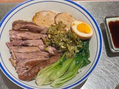 -潮界(凯德晶萃店)