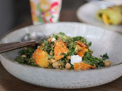 烤南瓜蔓越莓三角豆色拉-Wagas沃歌斯(富力广场店)
