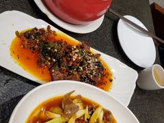 -万重锦·人文川菜馆(骡马市店)