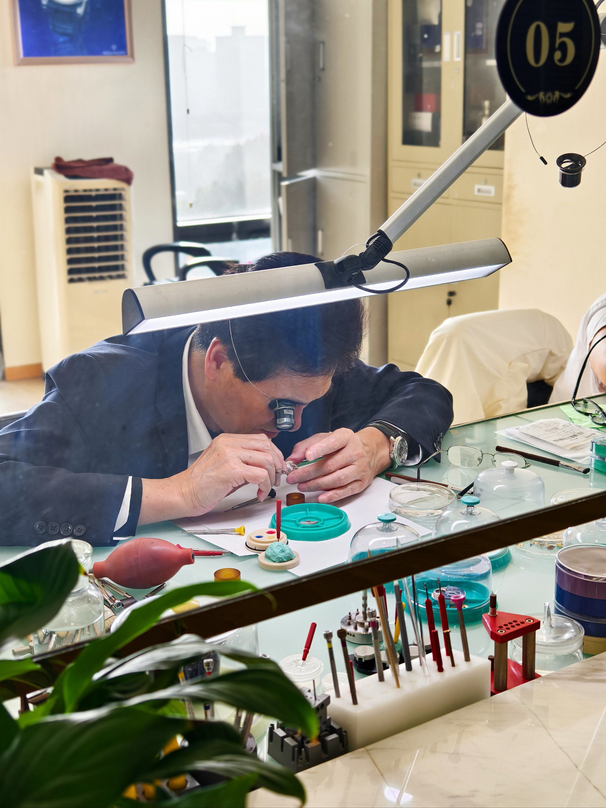 修表得找靠谱的