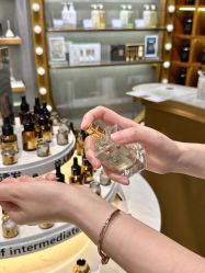 -香遇沙龙香水·调香·团建