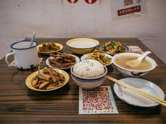 -三镇卤货二公司(汉街店)