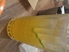 -必胜客(新中纬店)
