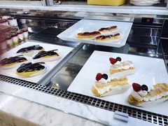 -Eataly
