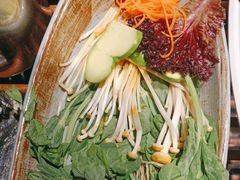 -老牌坊云南鱼豆花火锅(哈西万达店)