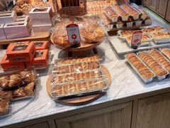 -罗森尼娜(德思勤店)