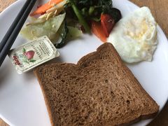 -西安大雁塔科技大学地铁站亚朵酒店