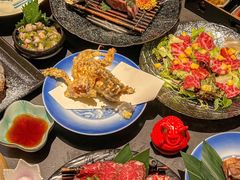 -铭牛烧肉·和牛海鲜自助(高新月牙湖店)