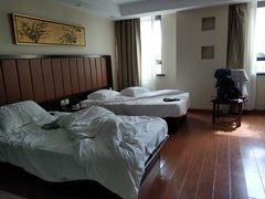 -上海御花园酒店