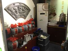 -窄巷子陕菜馆·地道陕西菜(粉巷店)