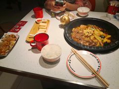 -江湖小牛·水煮牛排火锅(欧亚新生活购物广场店)
