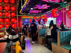 -多嘴超级肉蟹煲(杉杉国潮主题店)