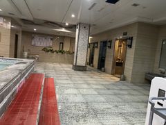 -万源汤泉韩式汗蒸