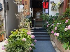 -唐咖精品咖啡(大理古城手冲店)
