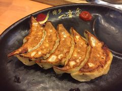 博多一口饺子-博多一幸舍(侨福芳草地购物中心店)