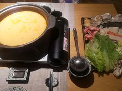 -旺角里·榴莲鸡煲(兴华商场分店)