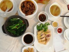 -口衣记鸡饭店