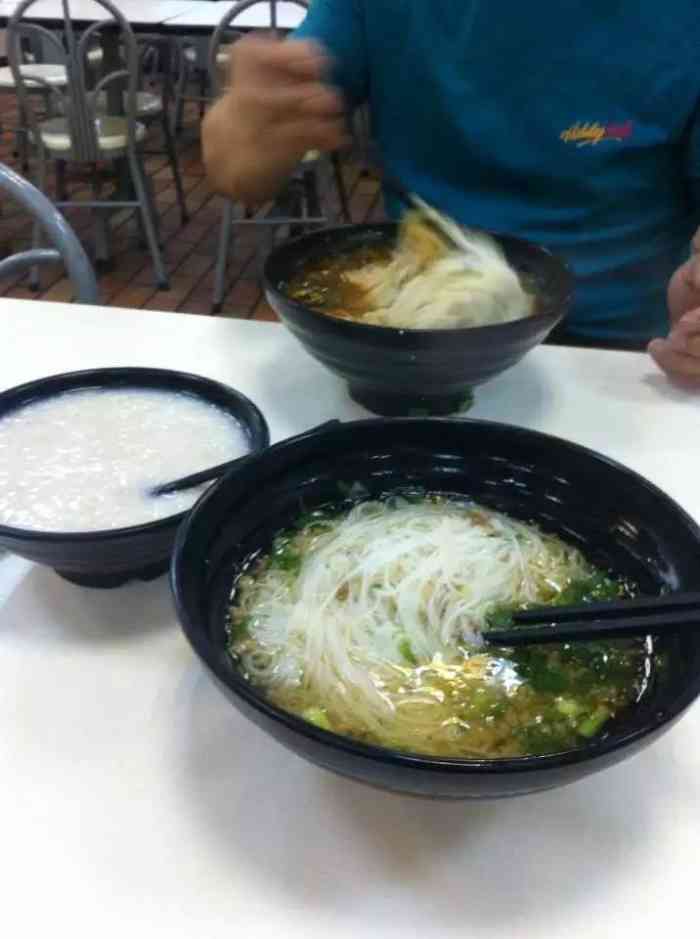 玉双米粉(东桥店)-"玉双米粉已经是咱们家里来德阳吃饭必吃的饭.