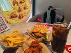 -必胜客(东部星悦天地店)