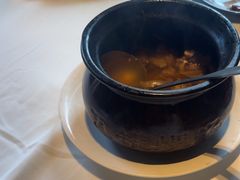 -八府香鸭·啫啫煲(华山路店)