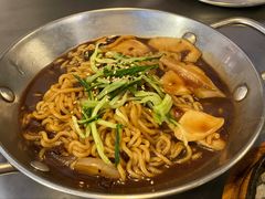 炸酱拉面-富乐满韩国正宗炸鸡韩国料理(虹泉路店)