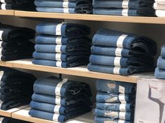 -优衣库(沈阳奥体万达广场店)