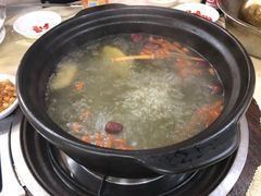-濠轩阁特色生蚝火锅(水湾路店)