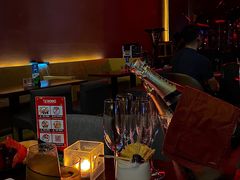 -TZ House音乐现场(来福士中心店)