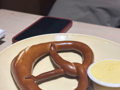 -LENBACH兰巴赫西餐啤酒坊(大连东港店)