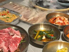 -草家酱蟹炭火烤肉店(珲春南路一店)