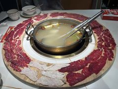 -牛人日志·鲜牛肉骨汤火锅(万科里瑧店)