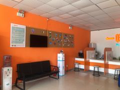 -一嗨租车(凤凰机场店)