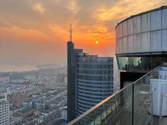 -Hi City·城市之巅