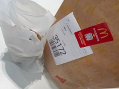 -麦当劳(上海虹桥站30B检票口楼上)